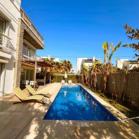 Peaceful Holiday Villas-Olive